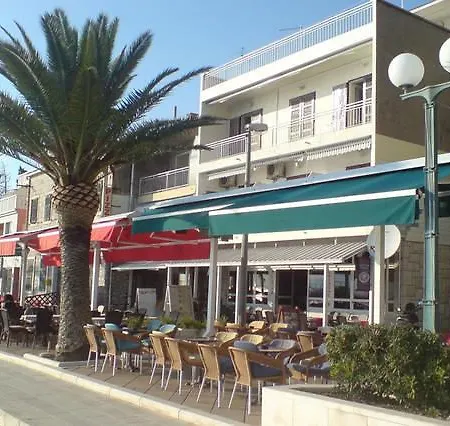 Apartment First Row Gradac *